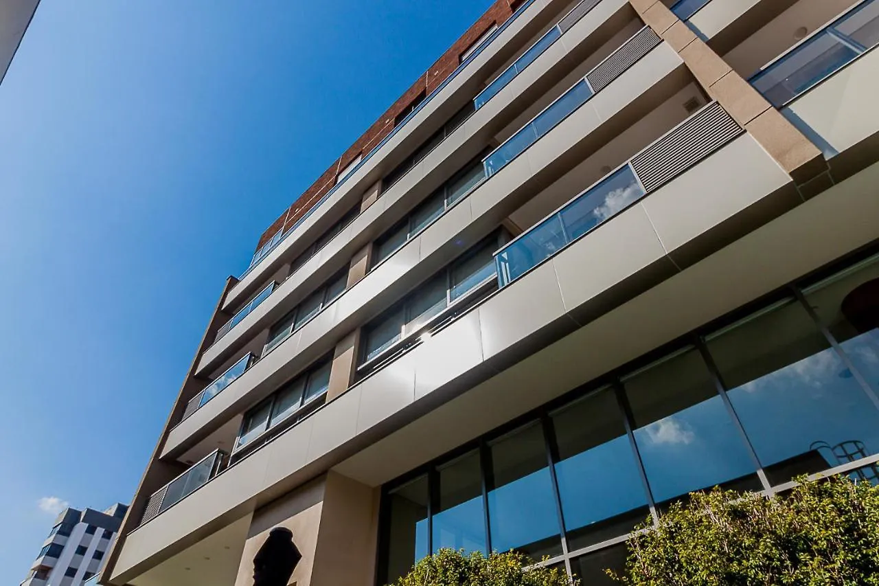 Autenticco - Tita Salzano São Paulo Appart hôtel